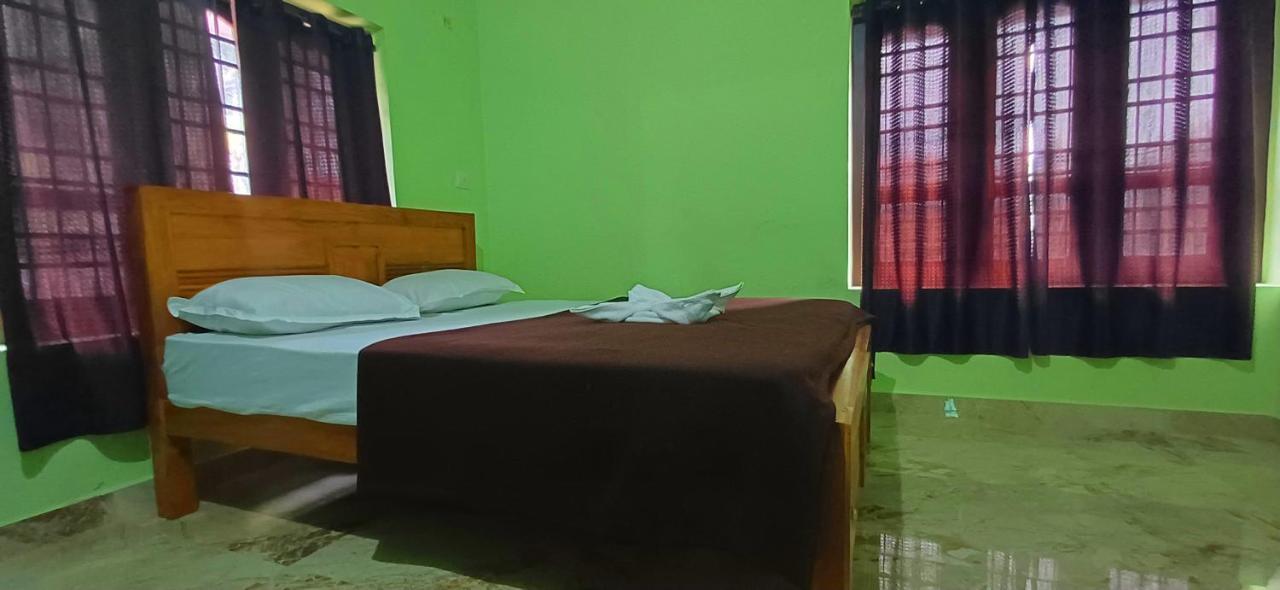 Empire Homestay Kalpetta Kültér fotó