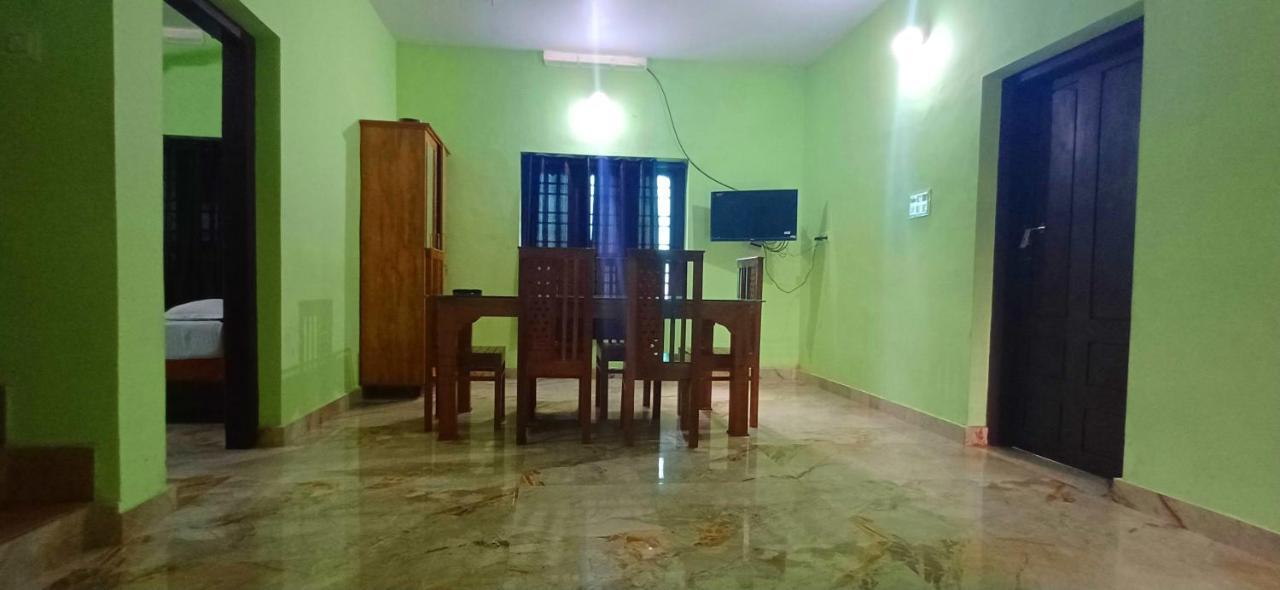 Empire Homestay Kalpetta Kültér fotó