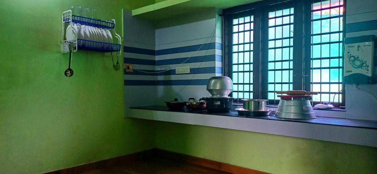 Empire Homestay Kalpetta Kültér fotó