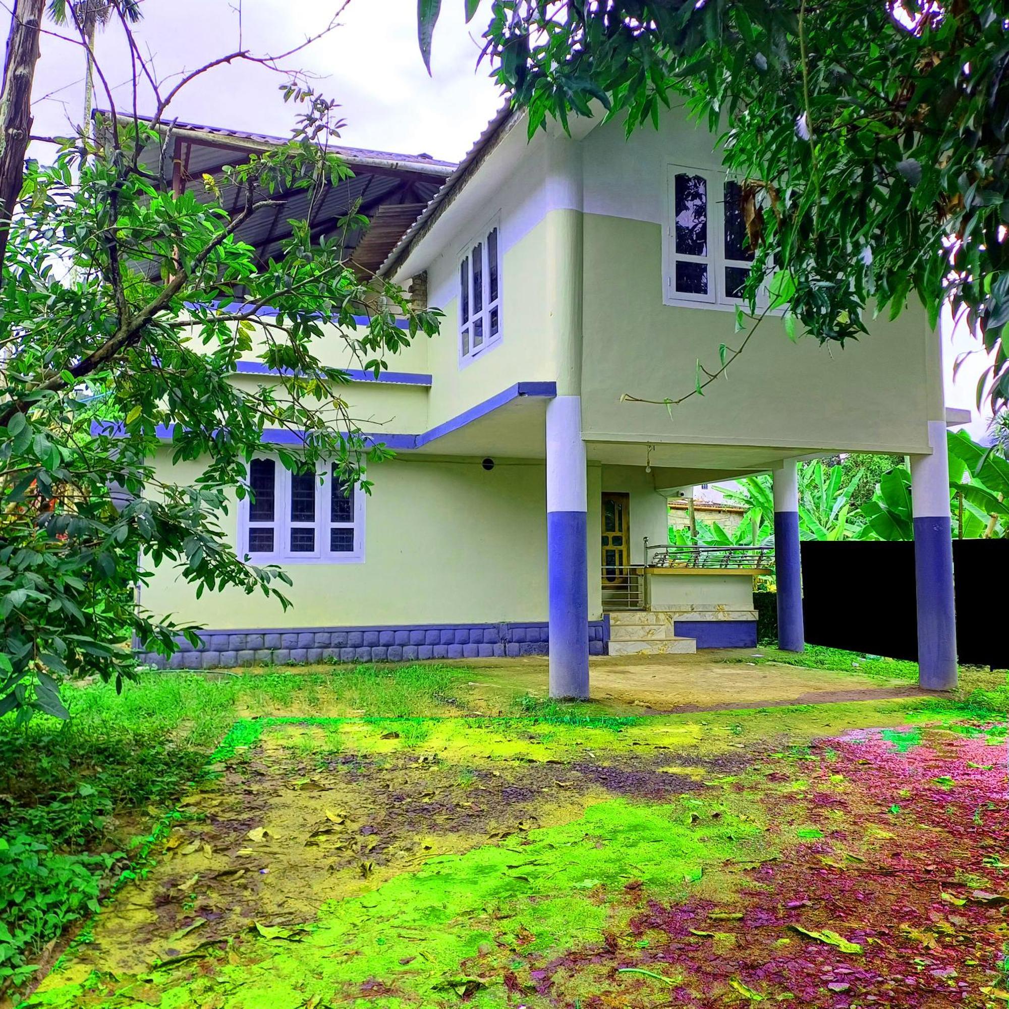 Empire Homestay Kalpetta Kültér fotó
